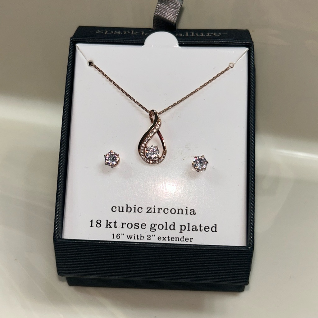 Rose Gold Necklace And Earring Jewelry Set! Brand New!